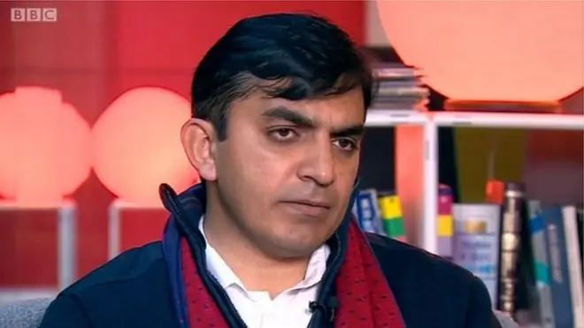 د پښتون ژغورنې غورځنګ سرچینې وايي، محسن دوړ نن پنجشنبه په شمالي وزیرستان کې د سیمې مخورو په منځګړیتوب ځان پاکستاني چارواکو ته سپارلی.