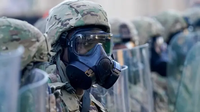 En la capital del país, Washington D.C., Trump tiene potestad para desplegar al Ejército.