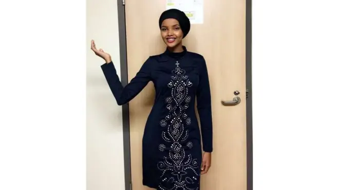 Halima Aden a brisé un mythe en disputant Miss Minnesota en mettant un burkini.