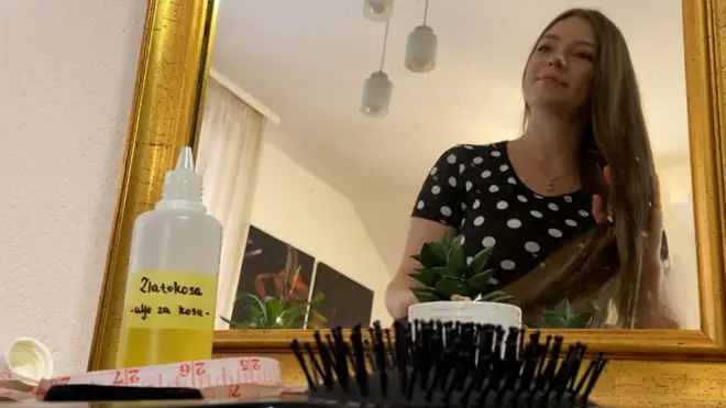 Zlatokosa iz Ćurpije: Kako se neguje kosa za Ginisovu knjigu rekorda