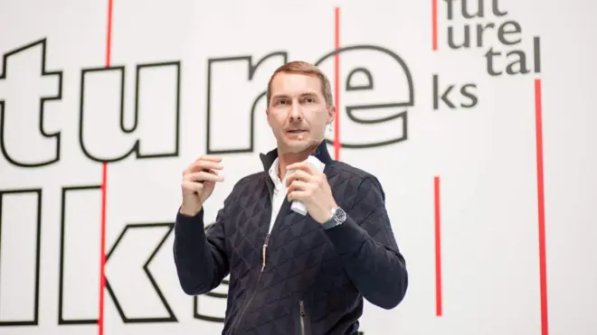 Олег Петренко