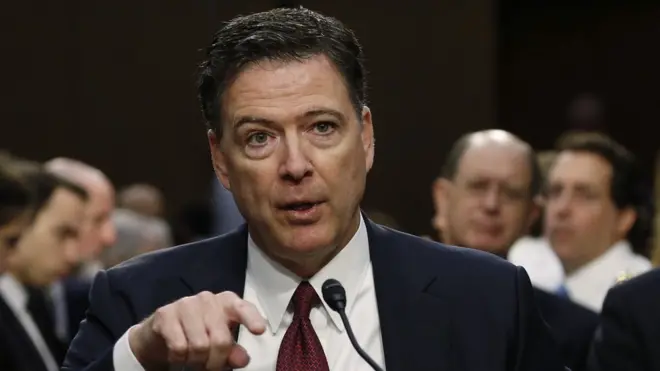 Comey menjelaskan kepada sebuah Komite Senat bahwa Gedung Putih 'memilih untuk mencemarkan namanya, dan lebih penting lagi FBI'.