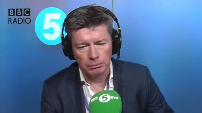 Richard Mason contou no programa 'BBC Radio 5 Live' como descobriu que não era pai biológicobet aposta esportivaseus filhos