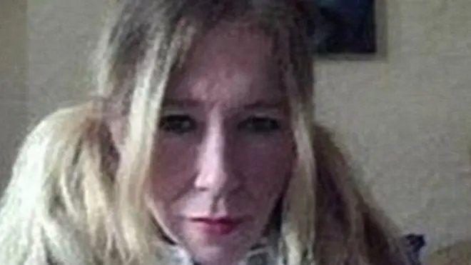 سالي آن جونز كانت مفيدة للتنظيم في وسائل الإعلام ووسائل التواصل الاجتماعي