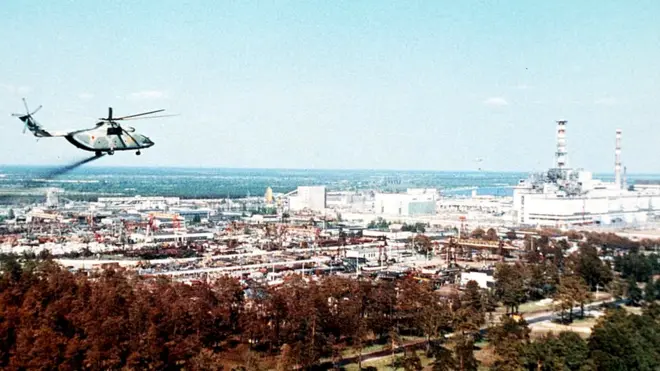 Вертоліт над ЧАЕС