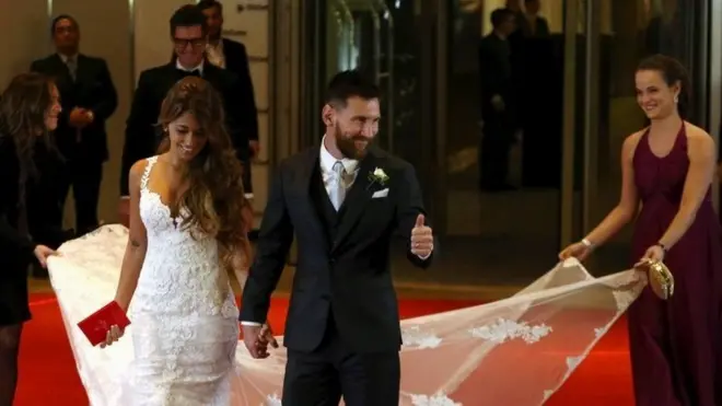 Messi iyo Roccuzzo ayaa isu haya laba canug