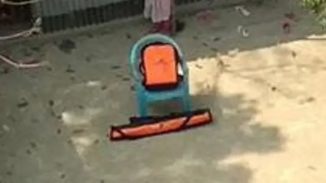 বাংলাদেশের তরুণদের উদ্ভাবন 'স্পুটনিক' নামের ছোট ব্যাগপ্যাকটি যেভাবে হতে পারে একটা ক্লাসরুম।