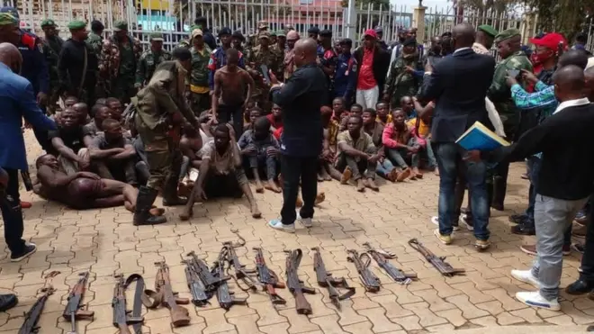 Abafatiwe mu migwano