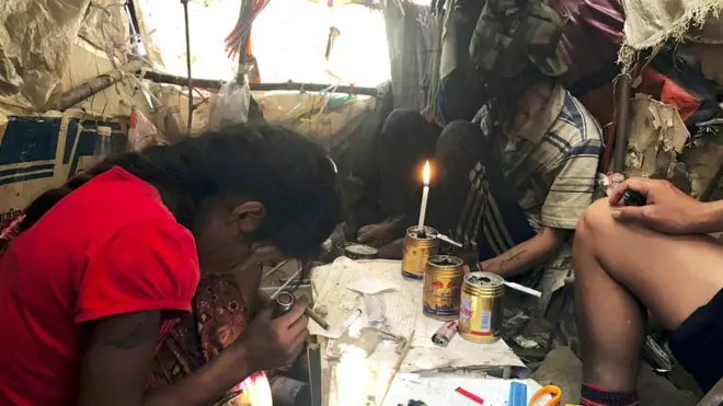 ကချင်ပြည်နယ်မှ မူယစ်ဆေးစွဲသူများ