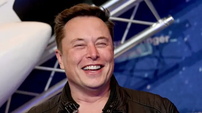 एलन मस्क