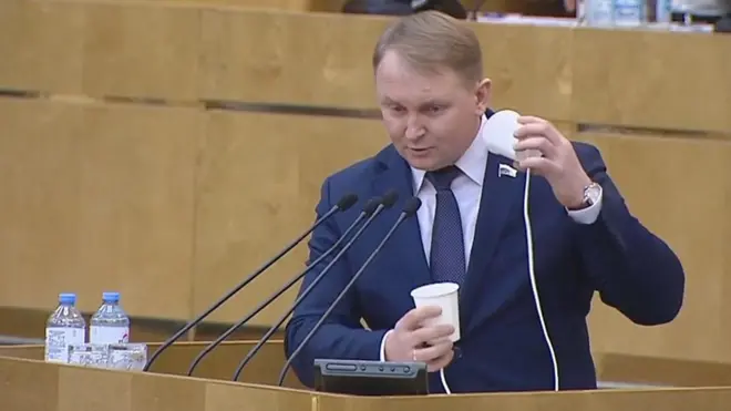 Депутат в Госдуме