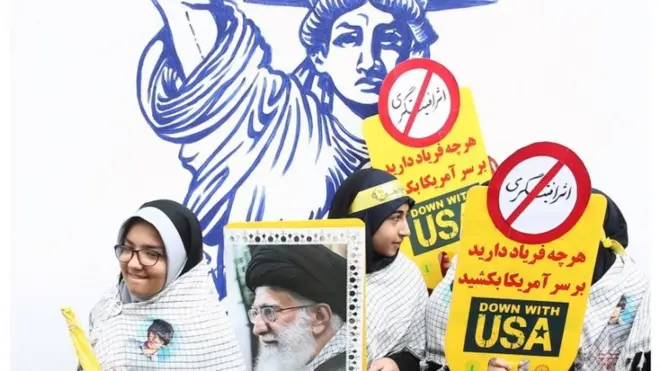 افرایش درآمدهای نفتی بر سیاست خارجی و برنامه اتمی ایران اثرگذار است