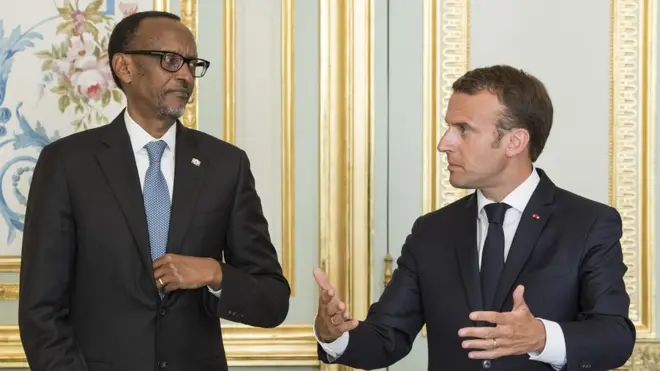 Perezida Paul Kagame w'u Rwanda na mugenzi we w'Ubufaransa Emmanuel Macron