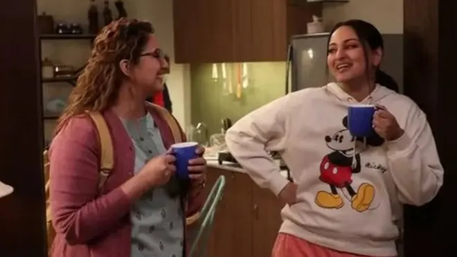 फ़िल्म डबल एक्स एल में हुमा क़ुरैशी और सोनाक्षी सिन्हा