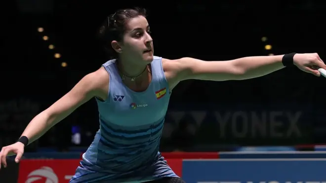 Pemain bulu tangkis Carolina Marin telah dua kali menjadi juara dunia dan meraih emas Olimpiade 2016 di Rio.
