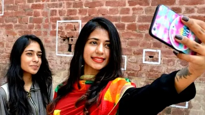 मोबाइल डेटा आधारित एप्स का भारत में तेज़ी से विस्तार हो रहा है