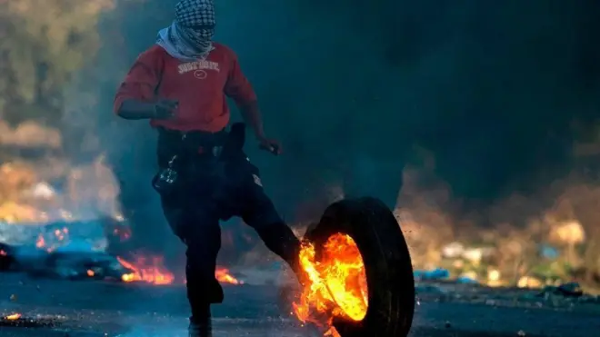 Các cuộc đụng độ diễn ra tại thị trấn Nablus ở Bờ Tây hôm thứ Bảy