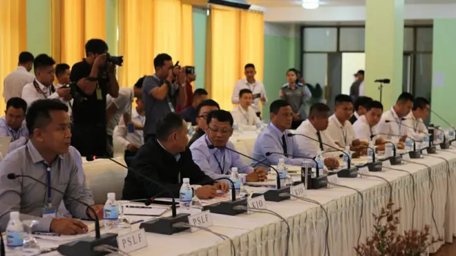 ကျိုင်းတုံ ဒုတိယအကြိမ် အစည်းအဝေးကို လာတက်တဲ့ မြောက်ပိုင်း မဟာမိတ် ကိုယ်စားလှယ်တွေ