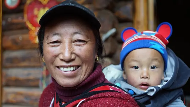 Las mujeres mosu eligen a tantos amantes como quieran a lo largo de su vida.