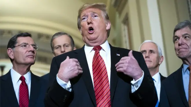 Presiden AS Donald Trump menolak anggaran dana operasional sejumlah lembaga pemerintahan jika tidak memasukkan anggaran dana pembangunan tembok perbatasan AS-Meksiko.