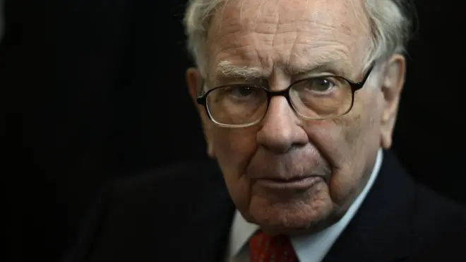 ارتبط اسم الملياردير وارن بافيت بمبادرات للقضاء على الفقر ومكافحة التغير المناخي