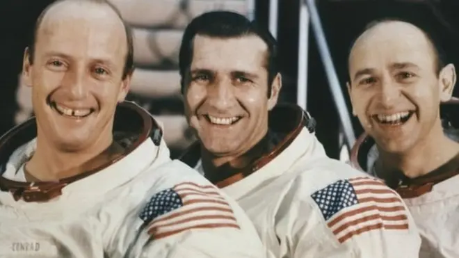 الن بین (ښۍ خوا کې)