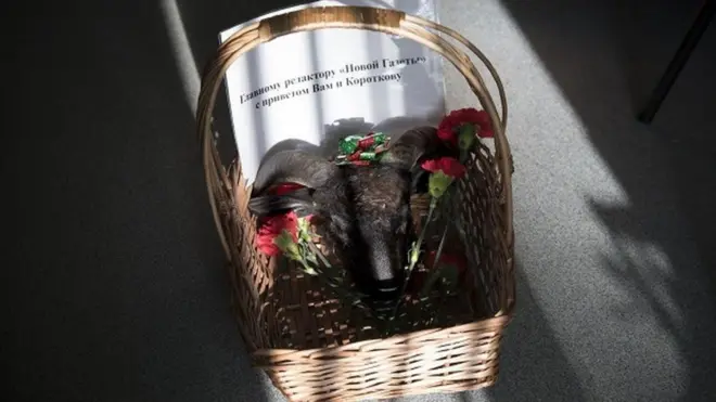 Коротков связывает послание с его журналистской деятельностью