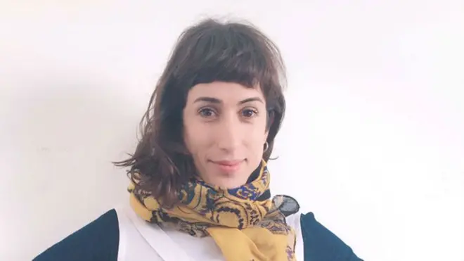 "Ustedes me conocieron como el profe Tomás, pero a partir de ahora voy a venir como la profe Quimey", les dijo a sus alumnos.