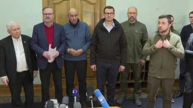 Zelinsky (dcha.) con los mandatarios europeos que lo han visitado.