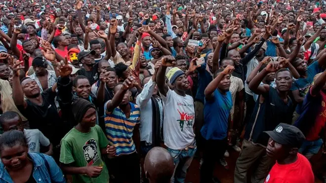 Des manifestants d'opposition réunis à Lilongwe pour dénoncer des tentatives présumées de corruption des juges constitutionnels