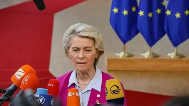 ЕИ 11-санкциялар пакети ҳақида Европа Иттифоқи Комиссияси Президенти Урсула фон дер Ляйен Киевга борганида гапирди(Архив фото)