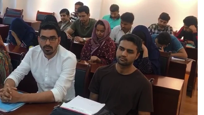 پاکستانی طلبا