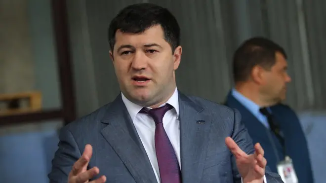 Романа Насірова підозрюють у діях в інтересах депутата Верховної Ради Олександра Онищенка.