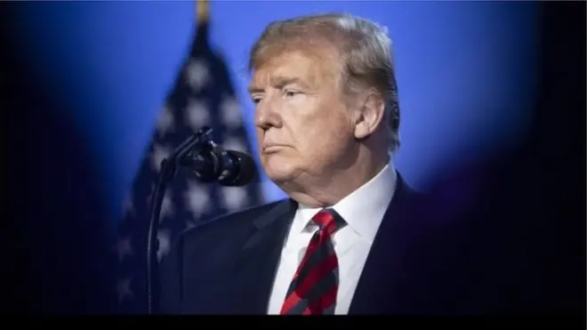 डोनल्ड ट्रंप