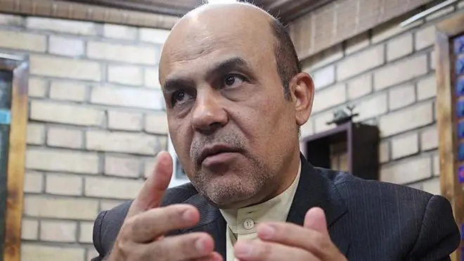 شغل علي رضا أكبري سابقا منصب نائب وزير الدفاع في إيران