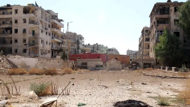 Во время гуманитарных пауз жители Алеппо смогут могут покинуть опасные районы по восьми гуманитарным коридорам