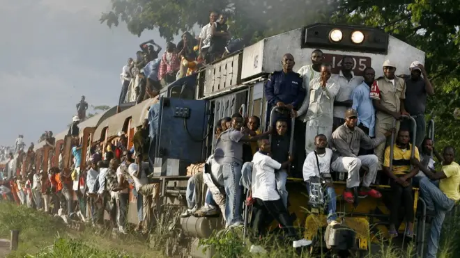 Gufata ingendo ni ingorane muri ico gihugu co muri Afrika yo hagati kingana n'Ubulaya bw'Uburengerazuba