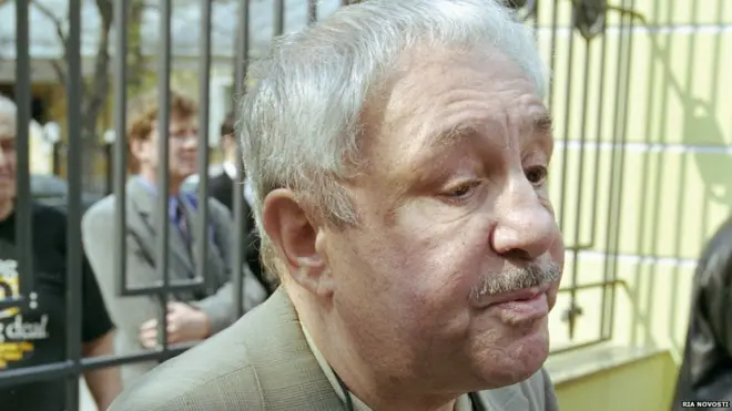 Неизвестный после эмиграции не раз приезжал в Россию