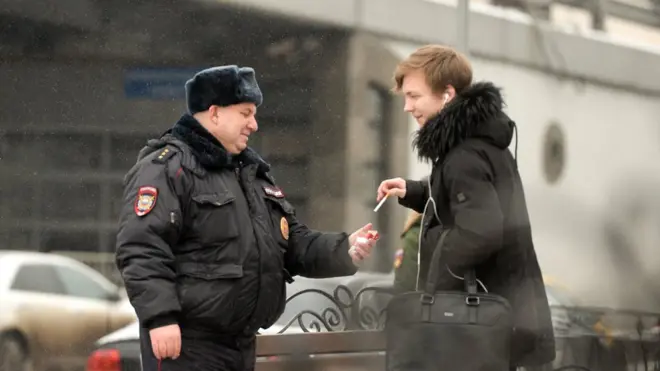 Российcкие власти разных уровней считают, что с толерантностью по отношению к курильщикам пора заканчивать