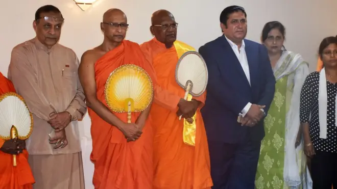 අධිකරණ අමාත්‍ය විජේදාස රාජපක්ෂ 20 වැනිදා ඉස්ලාමාබාද් හි දී මෙම දූත පිරිසේ නියෝජ්‍ය නායකයා ලෙස මෙම පිරිසට එක්වීමට නියමිතව ඇති බවයි වාර්තා වන්නේ