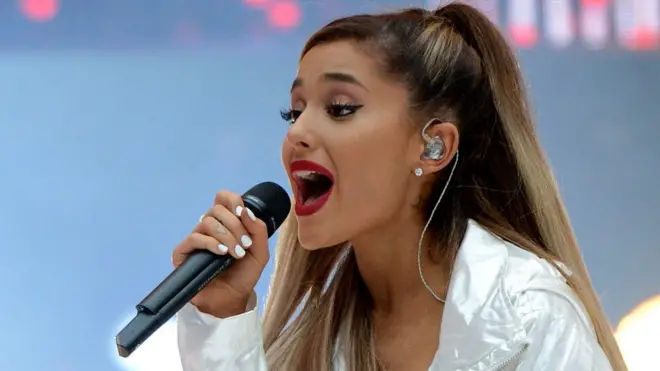 Ариана Гранде после врзыва отменила часть концертов в Европе, но решила вернуться на сцену ради благотворительного концерта в Манчестере