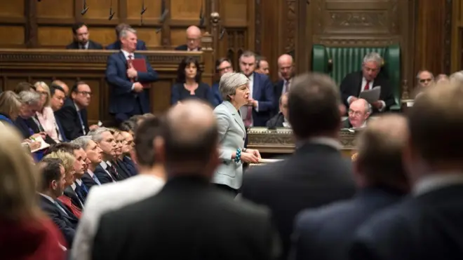 Após rejeitar duas vezes acordoMay, Parlamento agora reivindicou para si votar principais pontos sobre Brexit