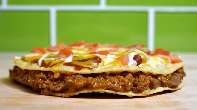 Taco Bell tiene su propia versión de "pizza mexicana".