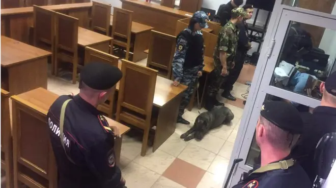 После перестрелки в Мособлсуде обвиняемым увеличили конвой