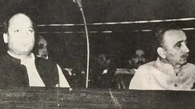 نواز شریف نے اجلاس میں کہا ’لوگ سخت غصے میں ہیں، ان کو ٹھنڈا کرنے کا ایک ہی طریقہ ہے کہ آپ استعفیٰ دے دیں‘