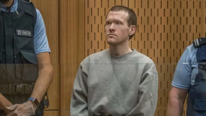 saldırgan Brenton Tarrant