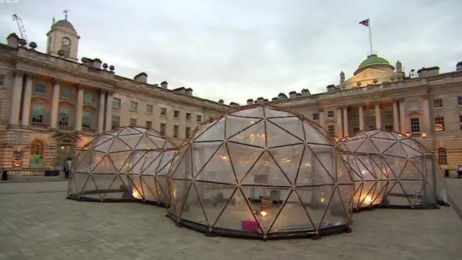 هل يمكنك التعرف على مدينة من خلال استنشاق هوائها؟