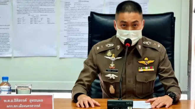 前警長蒂蒂桑·烏塔納芬中校（Colonel Thitisant Utthanaphon）被指擁有42輛豪車因而獲得"法拉利喬"（Joe Ferrari）外號。