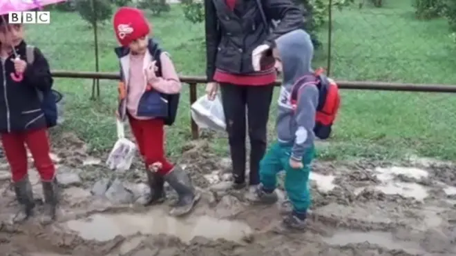 Astara Selive kendi yol problemi