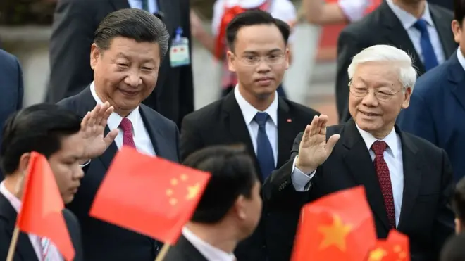 Giới quan sát nước ngoài nói ông Nguyễn Phú Trọng muốn học theo mô hình nhà nước độc đoán của ông Tập Cận Bình